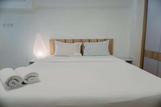 Modern and Cozy Living Studio Loft at Kingland Avenue Apartment By Travelio - Tangerang - 0