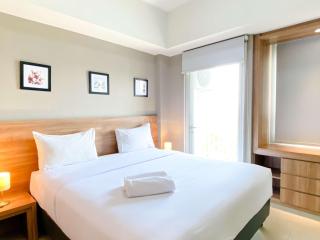 Big Studio at Apartment Mustika Golf Residence By Travelio - Cikarang - 9