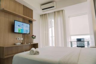 Good and Homey Studio at Pacific Garden Alam Sutera Apartment By Travelio - 7