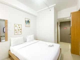 Modern Design Studio at Vasanta Innopark Apartment By Travelio - Cikarang - 0