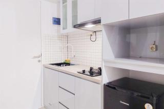 Homey and Comfort Living 2BR Urbantown Serpong Apartment By Travelio - 3