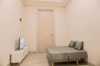 Minimalist and Comfort 1BR Menara Jakarta Kemayoran Apartment By Travelio - 5