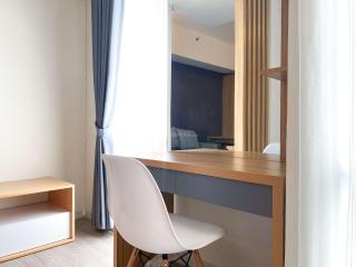 Homey and Spacious Studio Vasanta Innopark Apartment By Travelio - Cikarang - 7