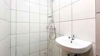 Minimalist Studio (No Kitchen) at Bandaraya - Tallasa City Makassar Apartment By Travelio - Pacinongong - 6