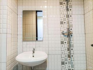 Comfort Studio at De Prima Apartment By Travelio - Medan - 8