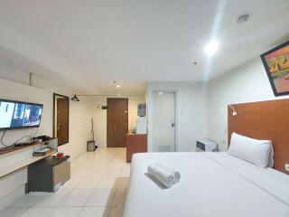 Good and Restful Studio (No Kitchen) at Sentraland Medan Apartment By Travelio - Medan - 9