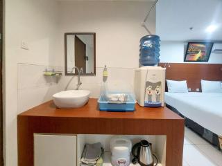 Good and Restful Studio (No Kitchen) at Sentraland Medan Apartment By Travelio - Medan - 5