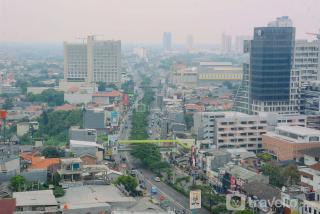 Best Location 1BR Apartment at Atlanta Residences By Travelio - Kukusan - 7