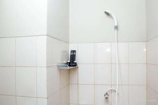 Cozy Studio at Mont Blanc Apartment By Travelio - Bekasi - 2