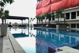 Nice Studio at Gateway Park LRT City Bekasi Apartment By Travelio - Bekasi - 9