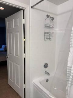 3 Beds Metro - Arlington - 2