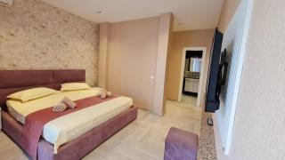 Sazani Hotel & Apartments - 4