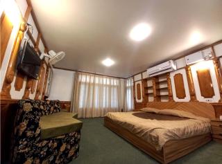 Red Wood - Srinagar - 6