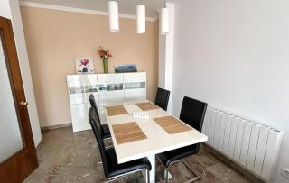Babu Home Bcn - Welcoming, Peaceful, 20 min airport drive, Easy street parking, 70m2 - Santa Coloma de Cervelló - 8