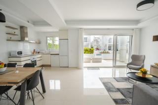Helgafell Olivos Courtyard Suite - Ciudad Quesada - 5