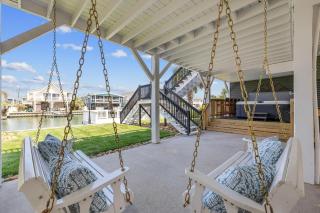 Cabin by the Sea - Myrtle Beach - 3