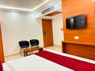 Hotel Starfinch Inn - Kushalnagar - 4