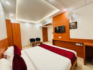 Hotel Starfinch Inn - Kushalnagar - 3