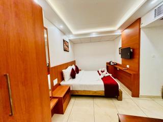 Hotel Starfinch Inn - Kushalnagar - 2
