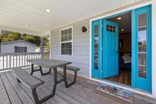 Cozy Beach Cottage - Myrtle Beach - 9