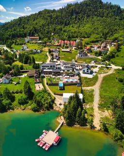 Hotel Roser House Boutique - pe malul lacului Colibita - 0