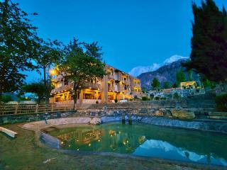 Dumani Nagar Hotel & Resort - Hunza - 0
