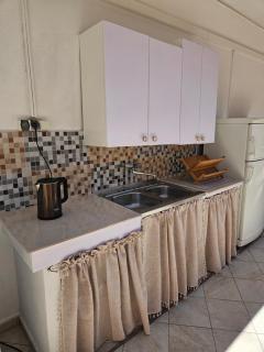 Luka's Lodge Guesthouse & Hostel - Hvar (Lesina) - 3