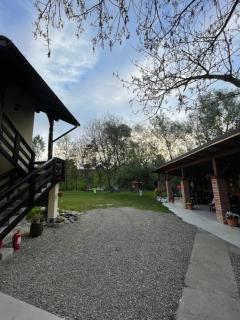 Pensiunea Casa Godja - 2