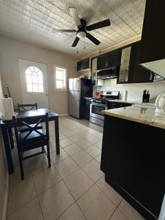 Private Room in West New York, NJ - West New York - 1