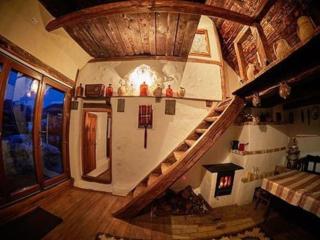 La Șura din Deal - 3