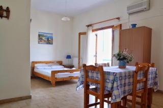 Seaview - selfcatering apartment - Helen No 6 - Xiropigado - 9