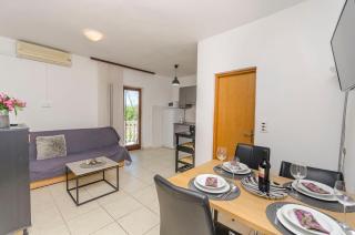 Apartments Daniela - Vodice - 4