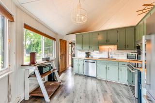Peaceful Concord Cabin Near Parks and Hiking! - 2