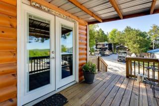 Indian Point Cabin 2 near SDC, Branson, and Table Rock Lake - 8