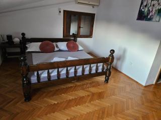 Apartments by the sea Duce, Omis - 22611 - Omiš - 6