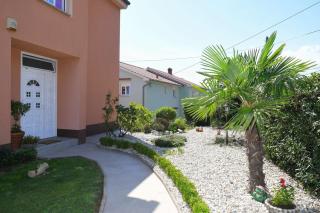 Apartments with a parking space Rijeka - 23345 - Viskovo - 0