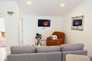 Apartments with a parking space Rijeka - 23345 - Viskovo - 3