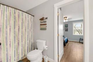 Summer Sizzle! 6-Bed Channel Home! - Syracuse - 5
