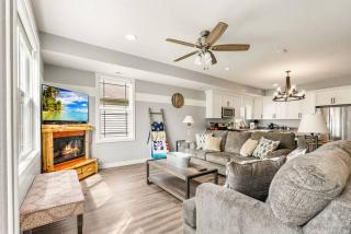 Summer Sizzle! 6-Bed Channel Home! - Syracuse - 2