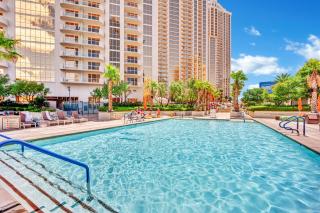 High Rise Condo Las Vegas - 5