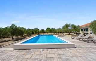 Pet Friendly Home In Vodice With Outdoor Swimming Pool - 7