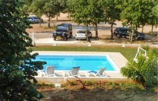Amazing Apartment In Lozovac With Wifi - 5