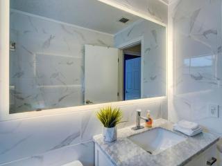 Luxury Miami Casa Bonita with Tropical Pool Oasis - 6
