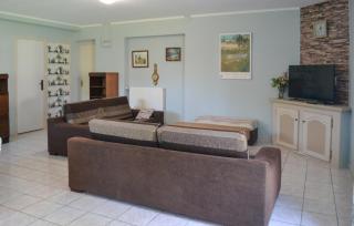 Awesome Apartment In Rouffignac - 8