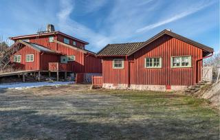 Beautiful Home In Lysekil With Sauna - Lysekil - 1