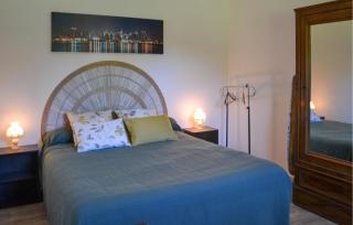 Awesome Apartment In Rouffignac - 4