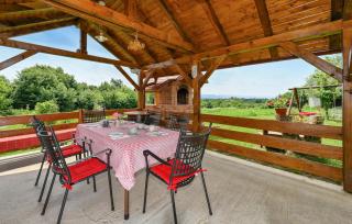 Nice Home In Konjscina With Jacuzzi - Gornja Konjšćina - 2