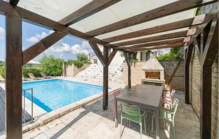3 Bedroom Amazing Home In Momjan - Momjan - 4