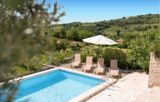 3 Bedroom Amazing Home In Momjan - Momjan - 9