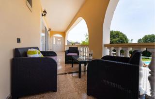 Gorgeous Apartment In Galovac With Wifi - Galovac - 4